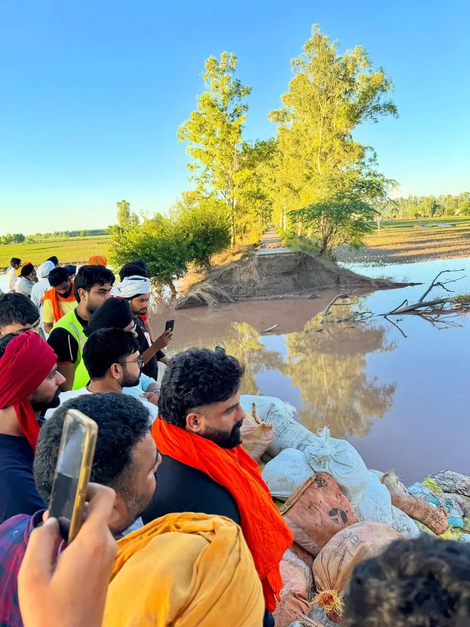 बाढ़ग्रस्त गाँव