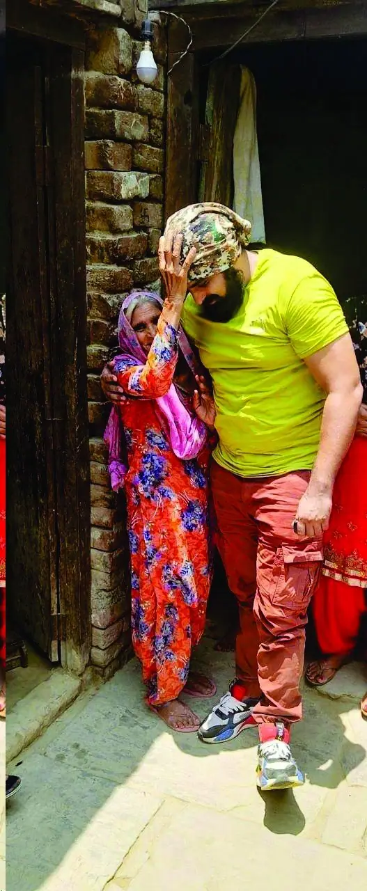 हर्ष छिकारा